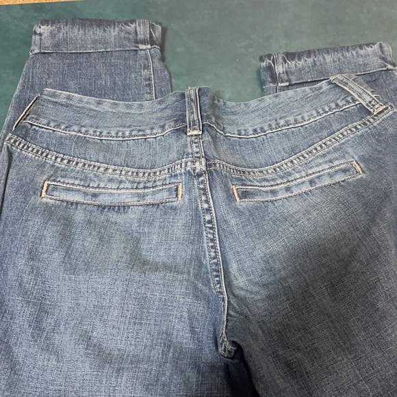*RARE* VINTAGE NWT OLD NAVY SIZE 2 PLEATED CUFFED DENIM JEANS - Picture 7 of 9